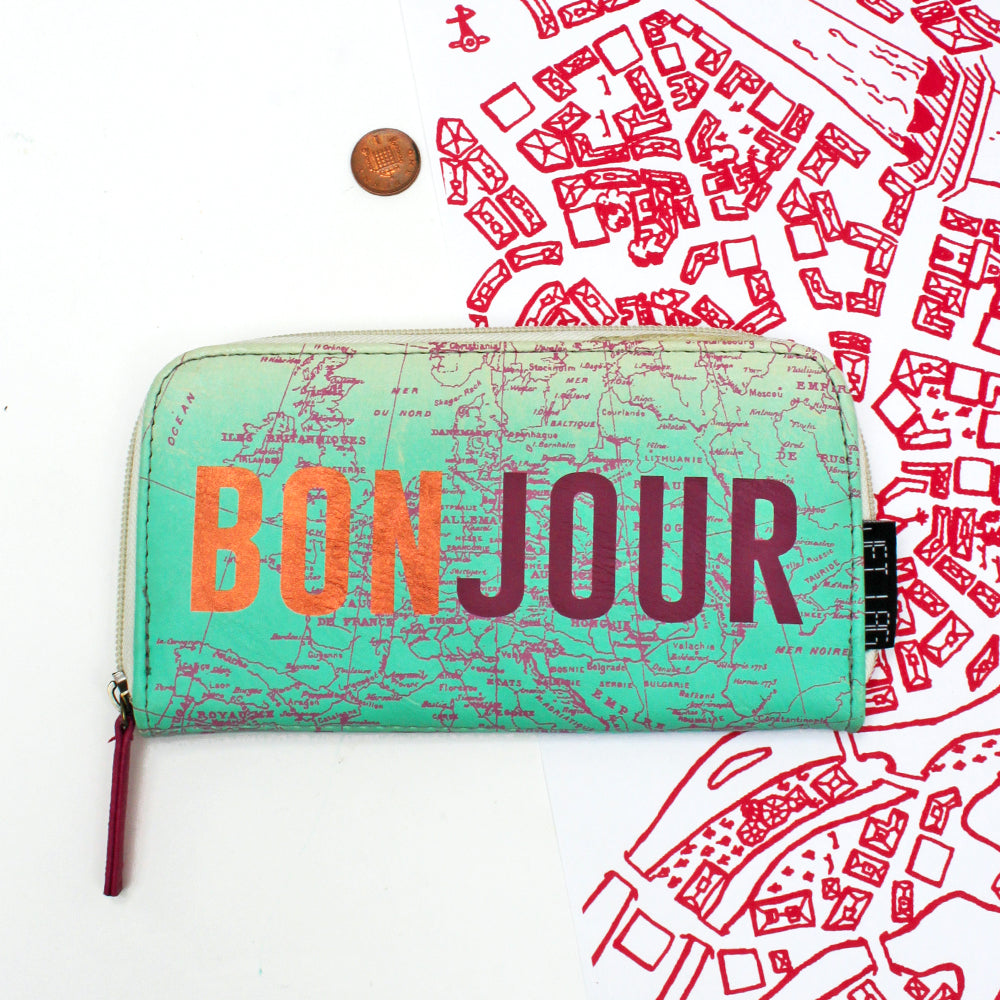 House of Disaster Jet Lag 'Bon Voyage' Travel Wallet, Best Price and  Reviews