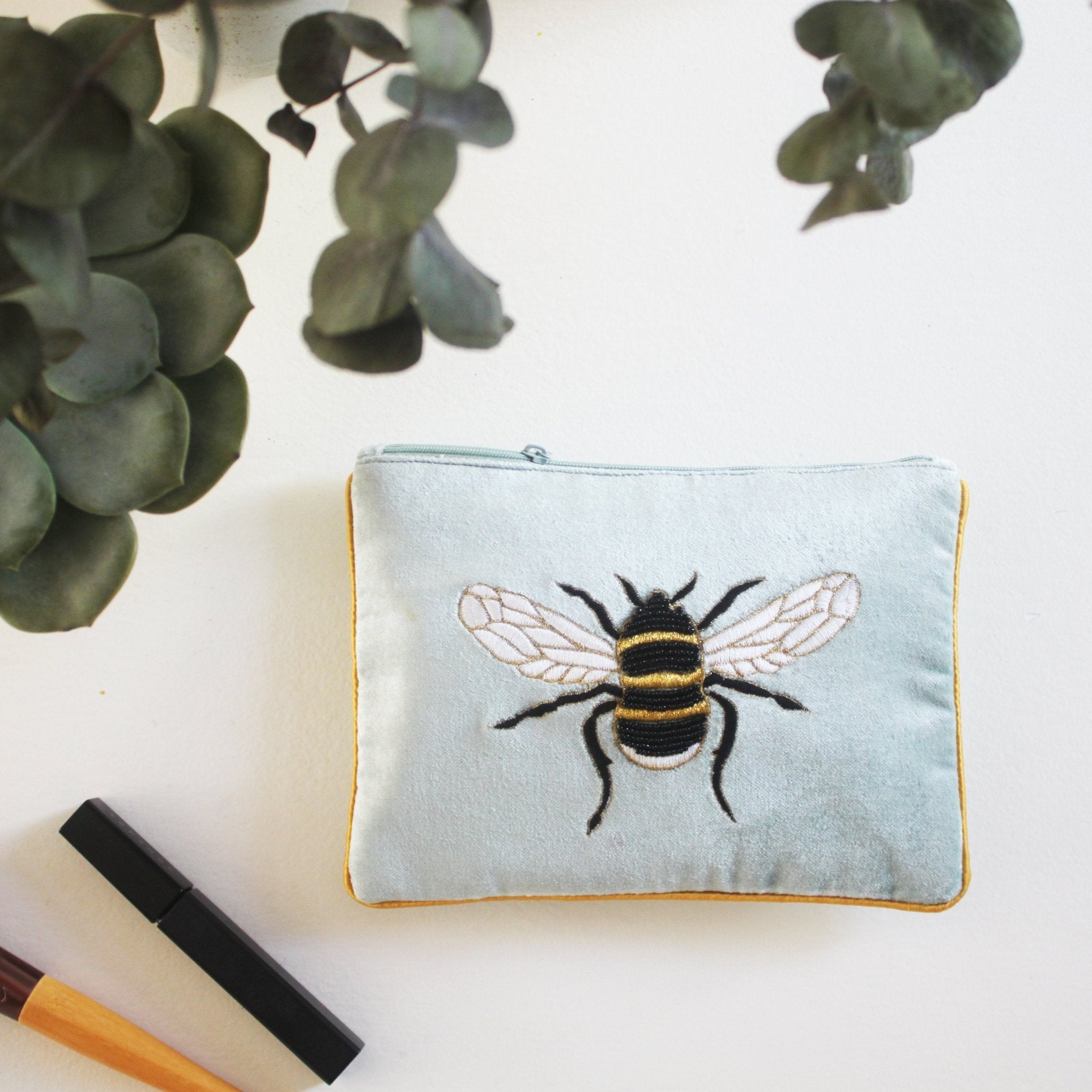 Eden Pouch With Bee Design - House of Disaster