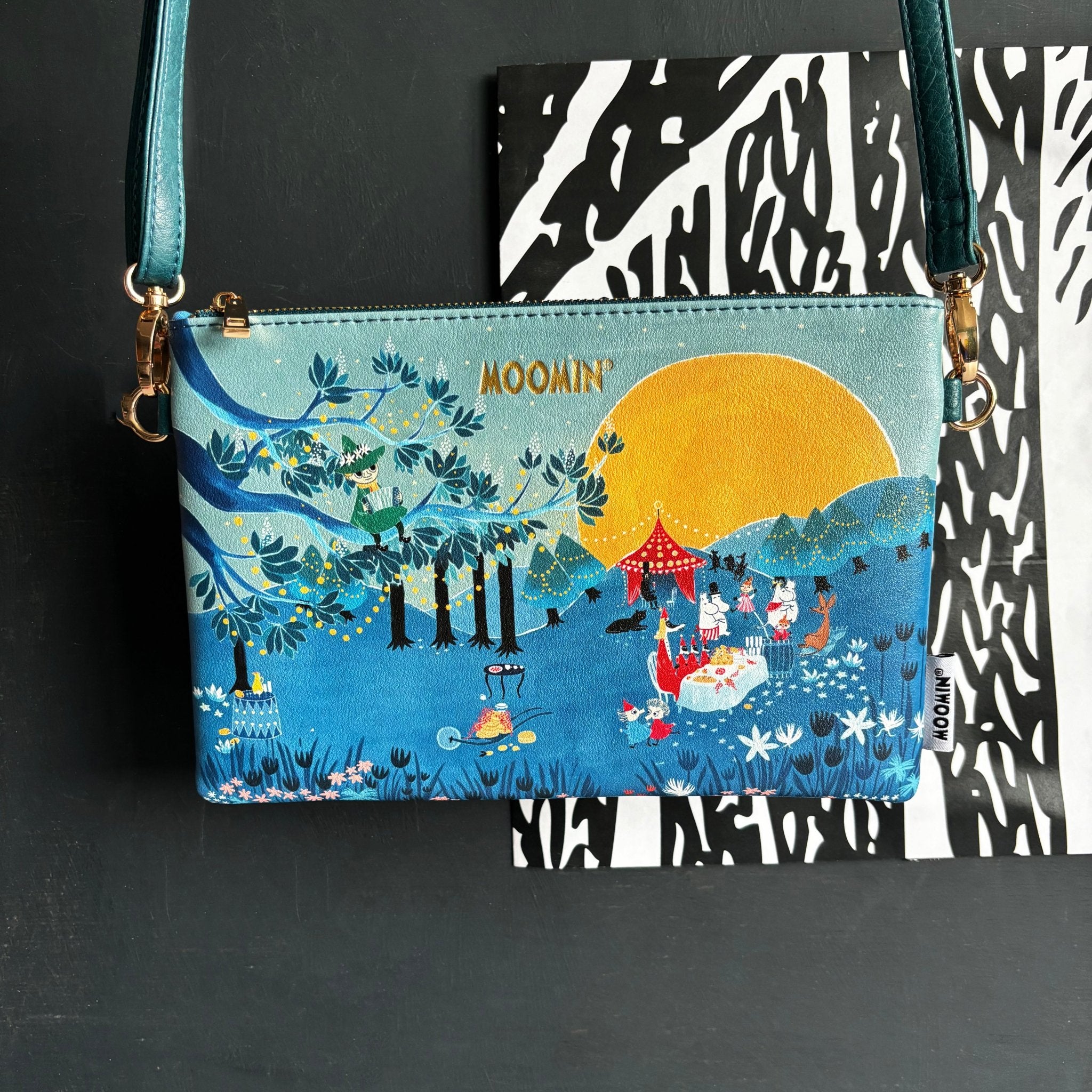 Moomin Picnic Crossbody Bag - House of Disaster