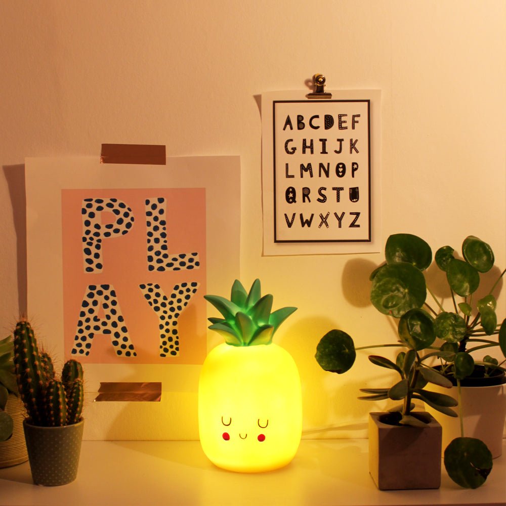 Pineapple Lamp - House of Disaster