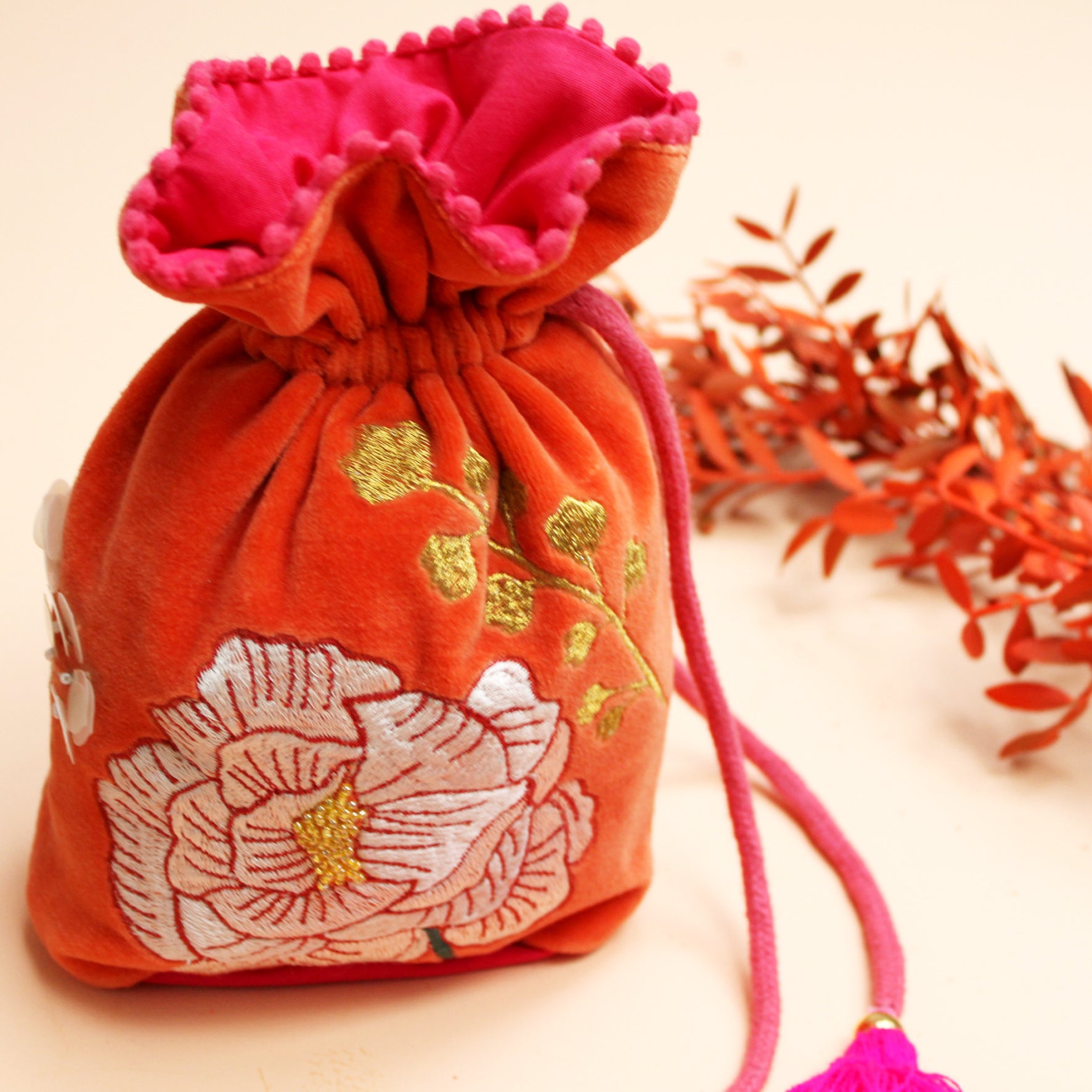 Indian Handmade Women's Embroidered Clutch Purse Potli Bag Pouch Drawstring  Bag Potluck Bag at Rs 120/piece | Embroidered Potli Bags in Jaipur | ID:  2851563478448